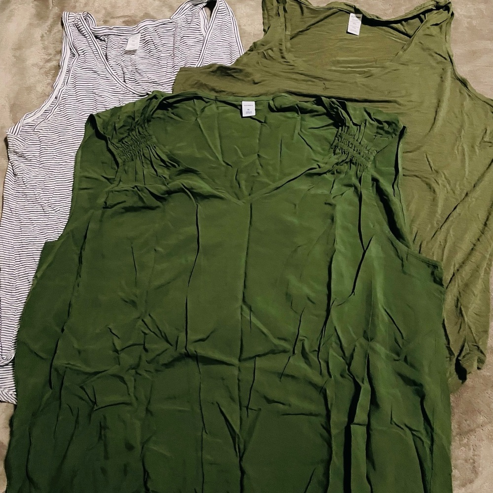 3 Old Navy Luxe Tanktop XL